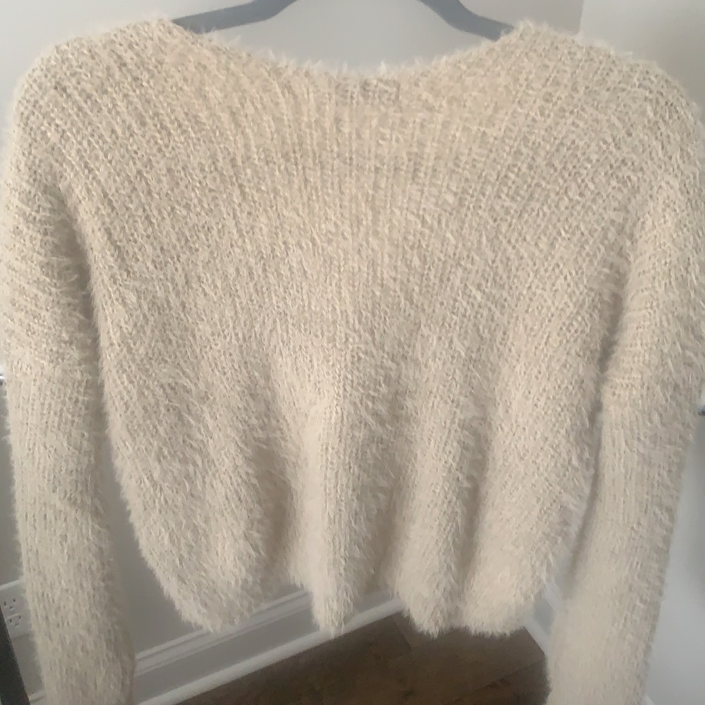 Sweater - Picture 4 of 5